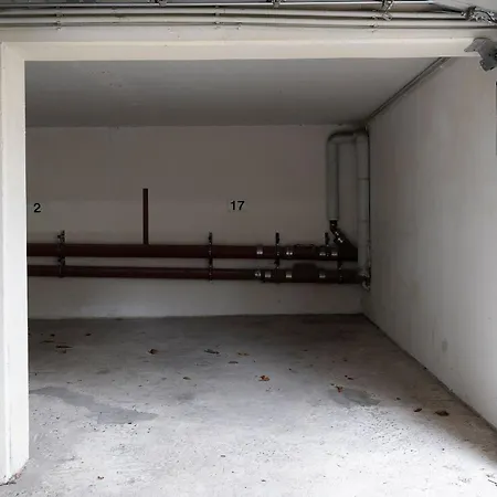 Deichkrone- 17 *
