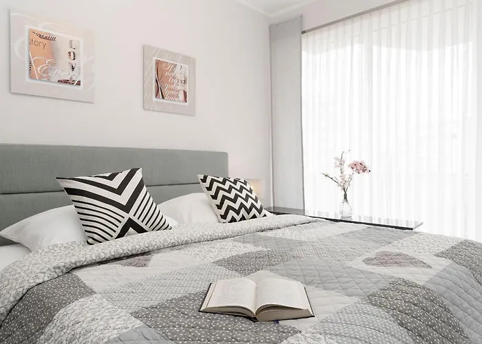 Deichkrone- 17 * Grömitz